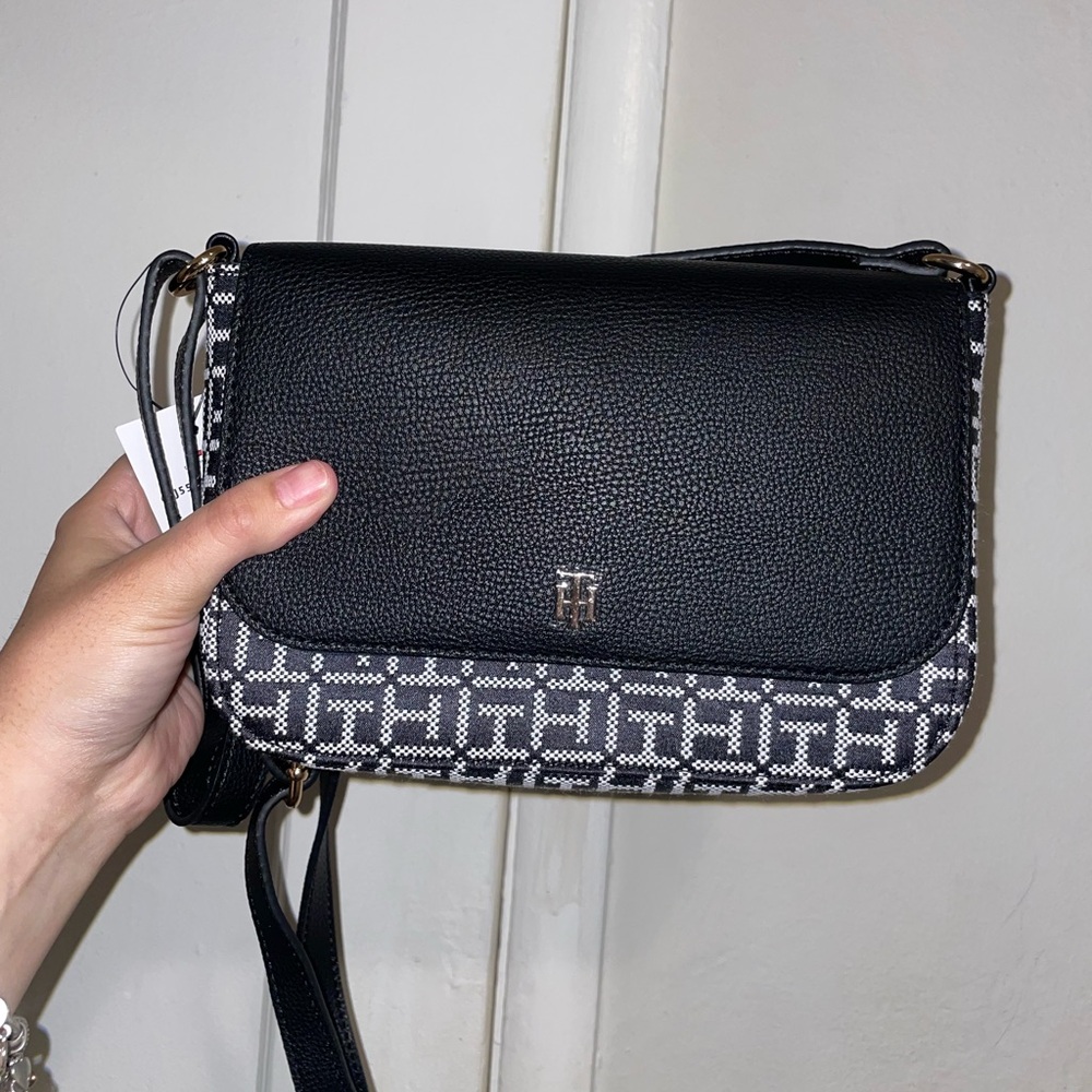 Brand new Tommy Hilfiger purse